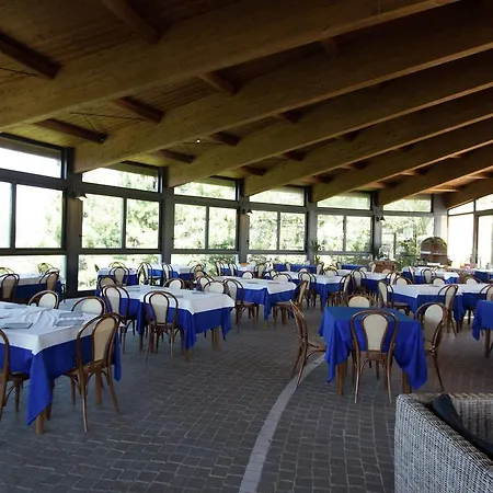 Hébergement de vacances Beautiful With Terrace, Located In Nature Salecchio