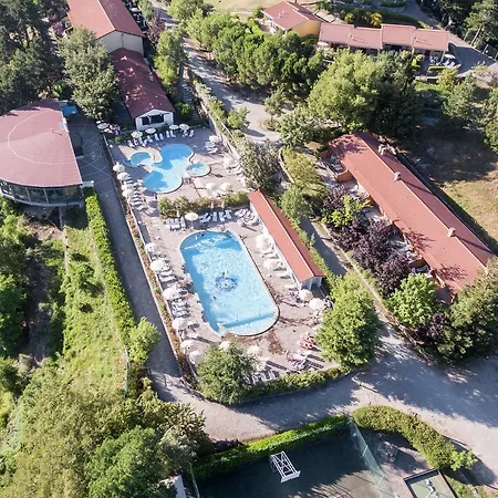 Hébergement de vacances Beautiful With Terrace, Located In Nature