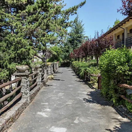 Hébergement de vacances Beautiful With Terrace, Located In Nature Salecchio